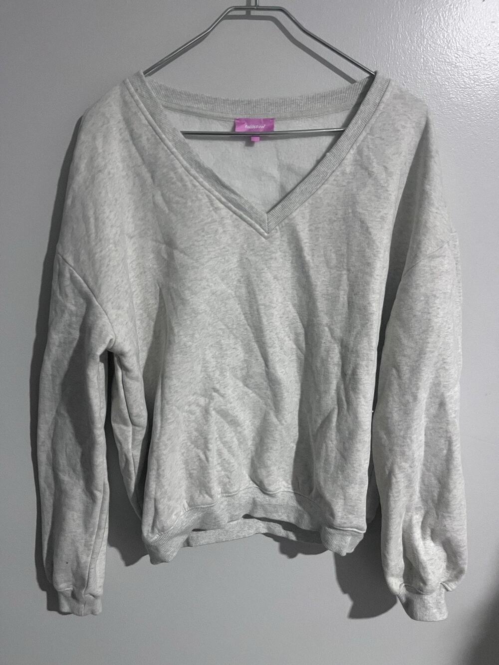 Edikted Pullover Womens XS Gray V-Neck Oversized Lightweight Fleece Sweatshirt